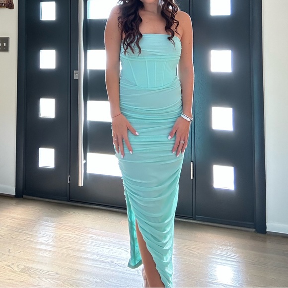 ASOS - RARE LONDON CORSET BANDEAU DRESS IN MINT - Picture 2 of 2